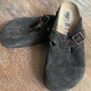 Birkenstock Boston Mocha Suede Leather Clogs Sandal Regular Fit EU 38, US 7